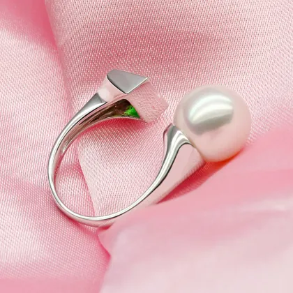 18 Karat Gold Southsea Pearl Ring Green Tourmaline factory wholesale