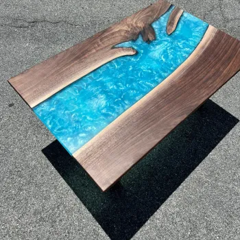 Customized Solid Hardwood Epoxy Resin Coffee Tables: Crafting Unique Centerpieces