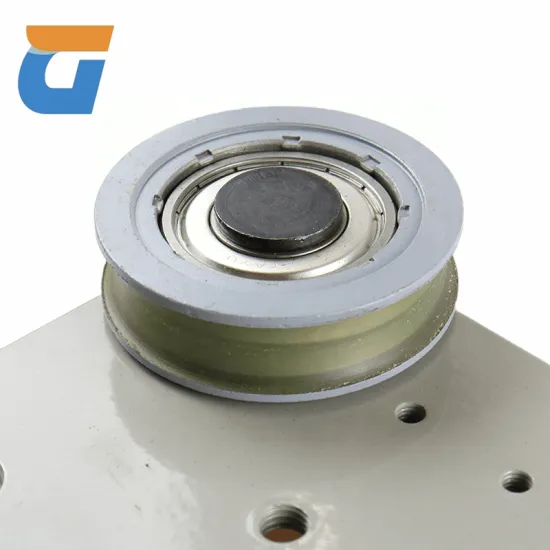 Hitachi Freight Elevator Door Components: Hanging Plate & Wheel Set (16201545-A/B, 71*20*6204) - Elevator Accessories