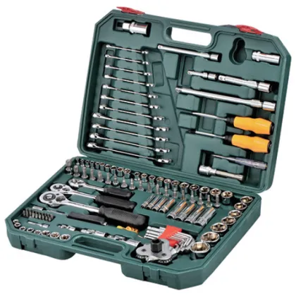 150PCS Vehicle Tools Set with Socket Wrenches in Heat Treatment
