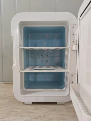 10L Pink Glass Cosmetics Mini Fridge