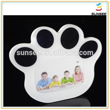 Eco-friednly Best quality low price clear and safety acrylic photo frame plywood with magnent back