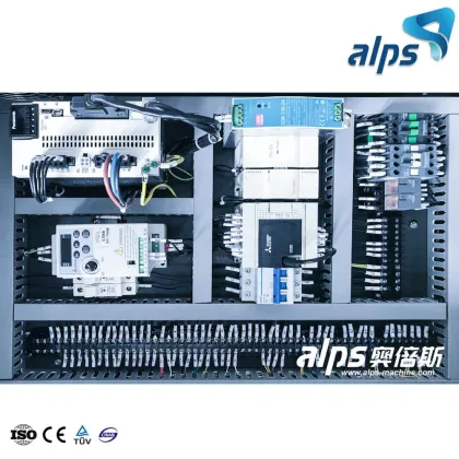 Automatic Engine Oil Filling and Packaging Production Line