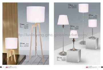 2013 hot sales  modern floor  lamp floor light wood  floor light lamp
