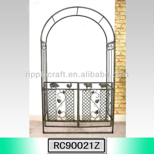 Victorian Style Diaphanous Wrought Iron Garden Arch