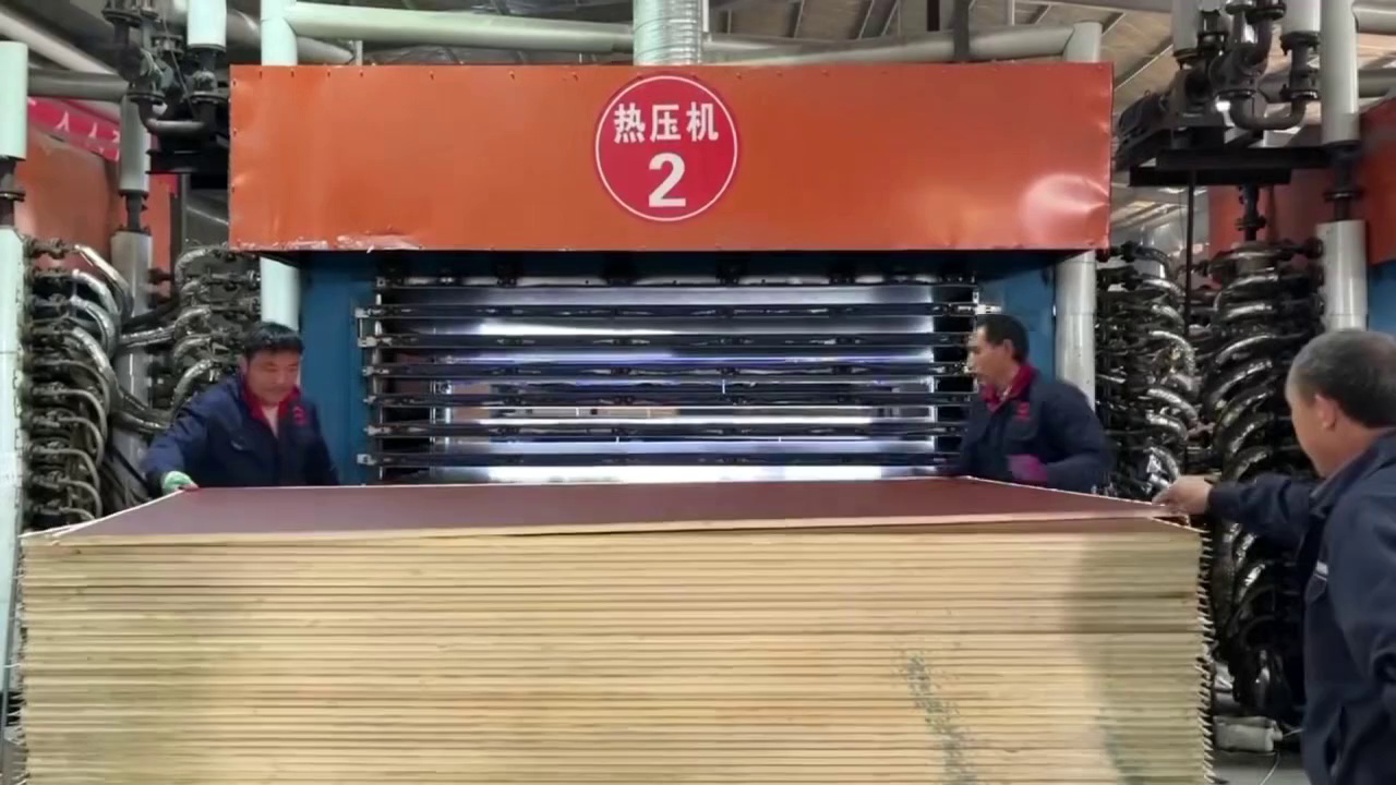Title: **Reliable Melamine Plywood with CE Certification and Moisture Control**