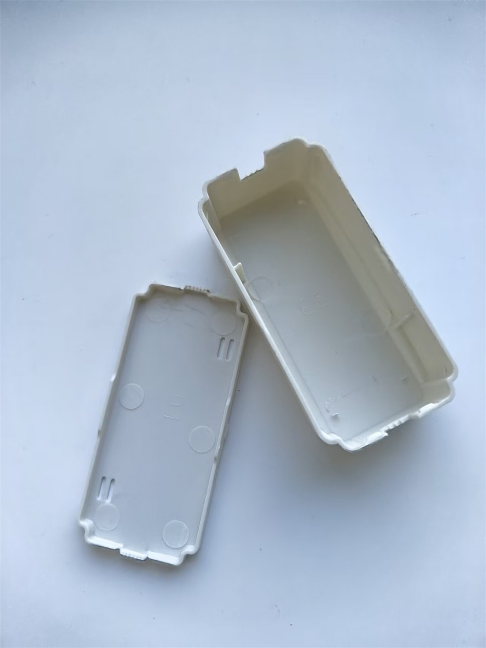 Electrical housing injection molding (9)