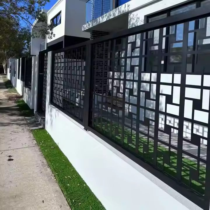 Steel fencing
