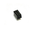 2.0 × 4.3 Conector femenino en línea de doble fila