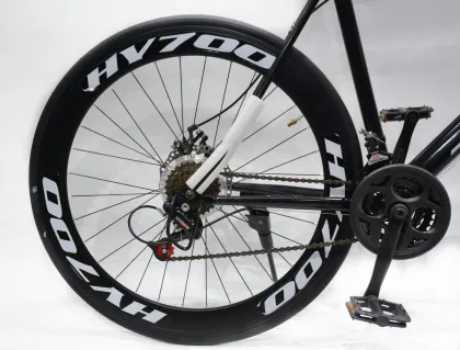 Men's 700C Trinx Carbon Road Bike - 22 Speed Disc Brake Bicycle