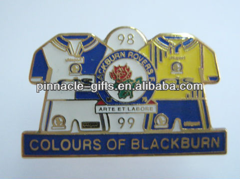 golden military brass lapel pins