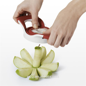 2017 hot new multicolored stainless steel blade pop out apple slicer