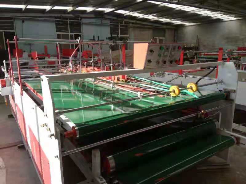 Semi auto small carton box folder gluer machine