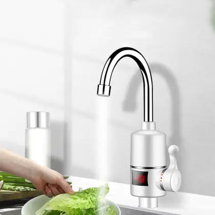 2023 Automatic Electric Heating Instant Hot Water Tap Kitchen Water Heater Electric Instant Heater Water for Winter
