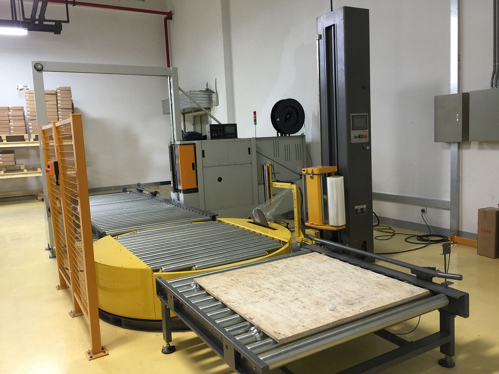 Conveyorized Fully Automatic Pallet Wrapping Machine