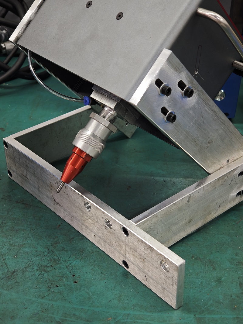 Customized Fixturing Implemented: Chuke Intelligent’s Pneumatic Marking System Tailored for Automotive Engine Processing