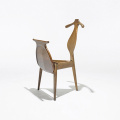 Bản sao Hans Wegner Hand Carved Valet Chủ tịch