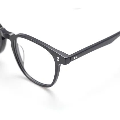 Hot Selling Anti-Blue Light Spectacle Lenses: Optical Glasses in Black for Myopia Relief