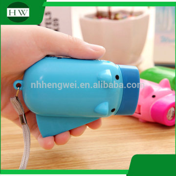 cartoon pig animal eco mini portable plastic hand crank pressing led torch flashlight with rope