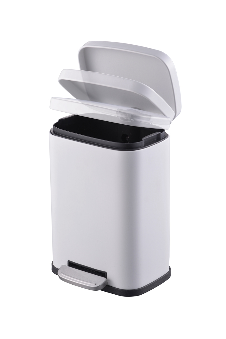 Soft Close Pedal Bin