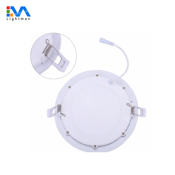 Luce a LED rotonda da 225 mm da 18 W certificato CE