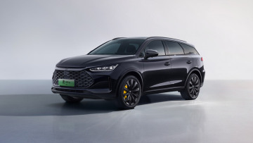 BYD Tang Dm-p Mid Size Hybrid Suv Car