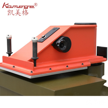 ATOM Se25 Leather Cutting Machines: Two Different Cutting Modes in Italy