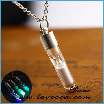 Luminous Glow in the Dark Heart Locket Charm Pendant Ladies Jewelry Necklace
