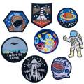 Vêtements de traitement de broderie spatiale astronaute de dessin animé