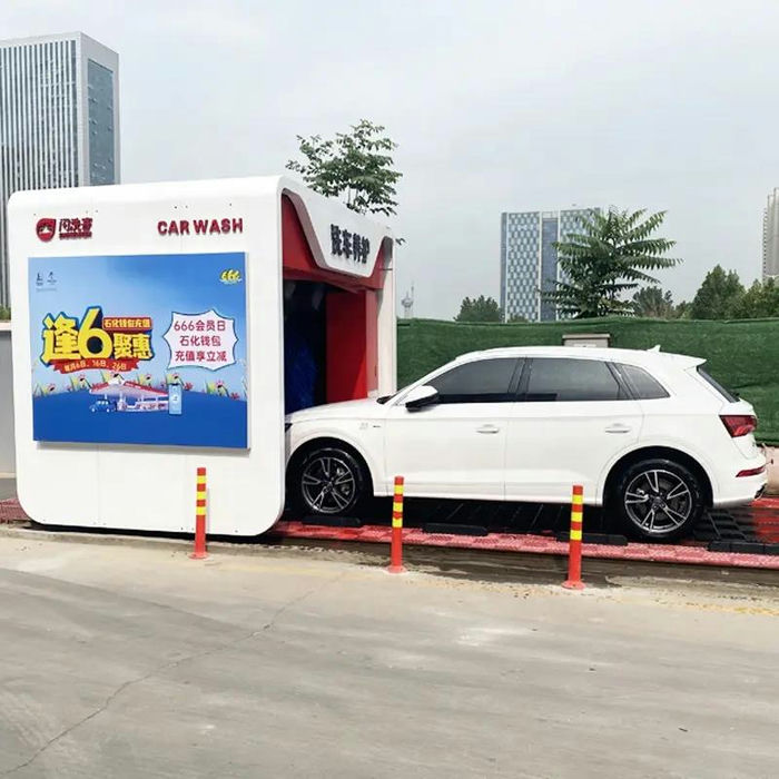 Volledig geautomatiseerd carwash -systeem wassen