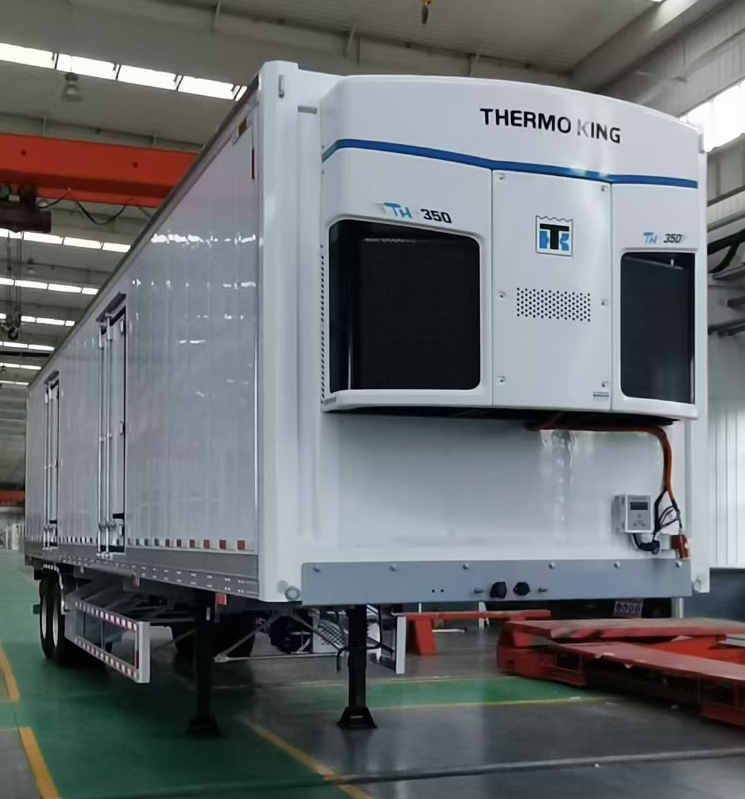 3 axles trailer refrigerated vehicle