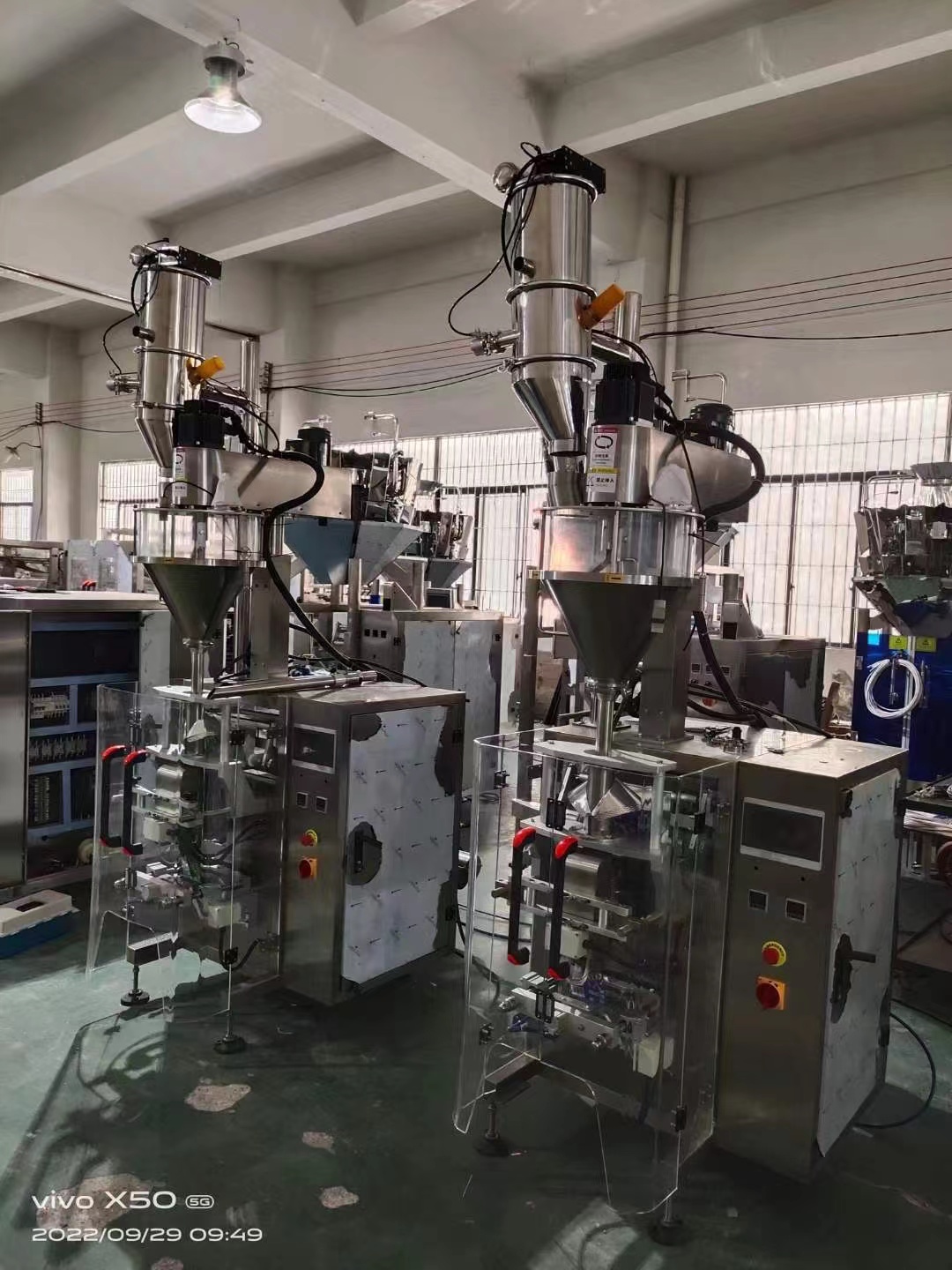 powder packaging machine with auger filler