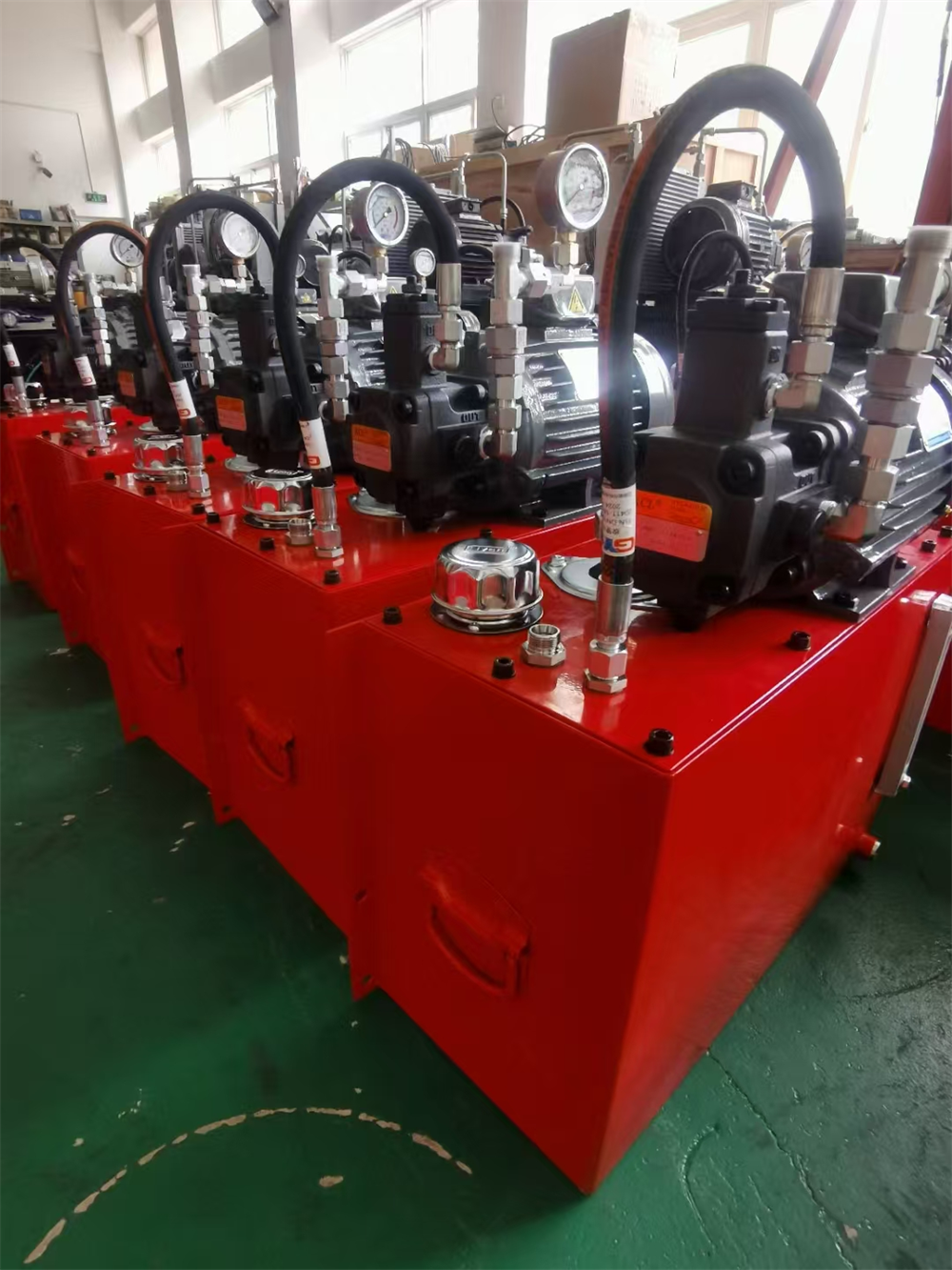 Hydraulic system of grinding machine