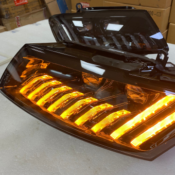 LED وصول جديد LED مع عدسة جهاز العرض لـ Audi Q5 2009-2018 CN