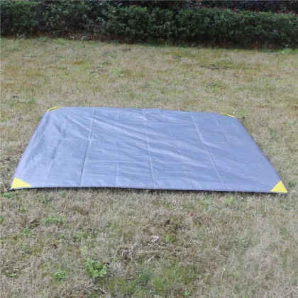 Amazon hot sell Folding picnic blanket picnic mat outdoor camping picnic mat rain coat