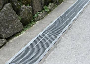 drainage trench grating side angled