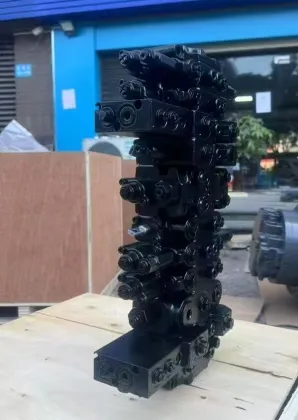 Doosan 60 Distribution Valve Assembly