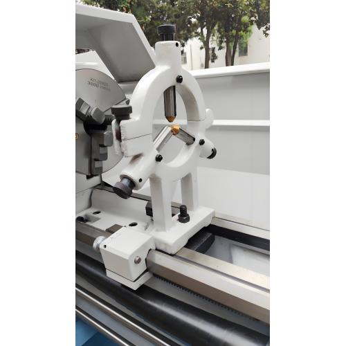 Tornio manuale per motori pesanti C0636D