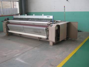 2014 Hot Sale Air-Jet Loom for Uzbekistan Market