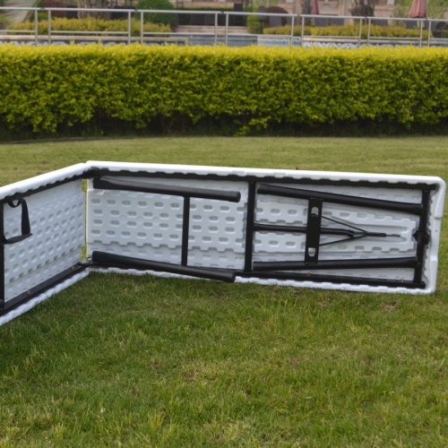 Folding plastic picnic bench