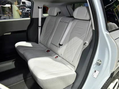 Smart Parent-child Electric MPV Arcfox Koala