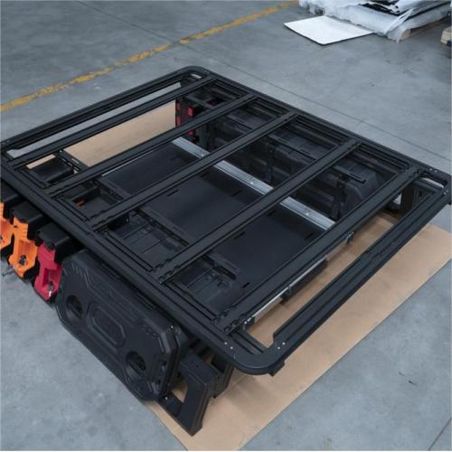 Рейка для крыши на крыше среднего размера среднего размера