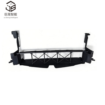 Cadru ornamental exterior al radiatorului auto