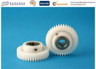 Insert precision molding plastic gear POM Gears with Stainl