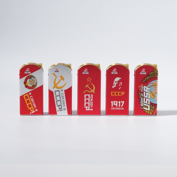 Isqueiro de cabeça de máquina curva de estilo retro soviético CCCP