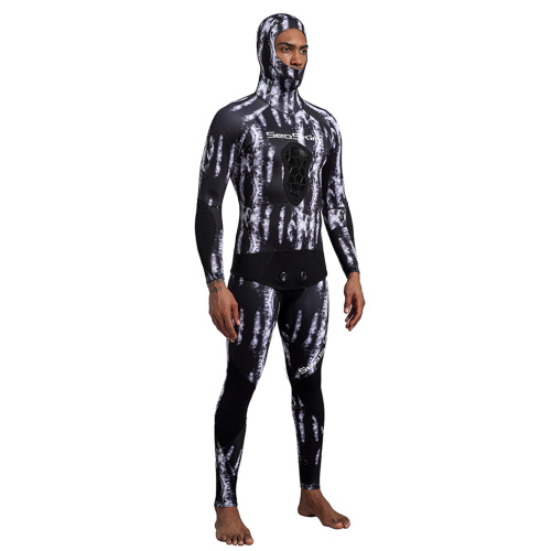 Seaskin 3.5mm Two Pieces Camo Spearfishing Wetsuit