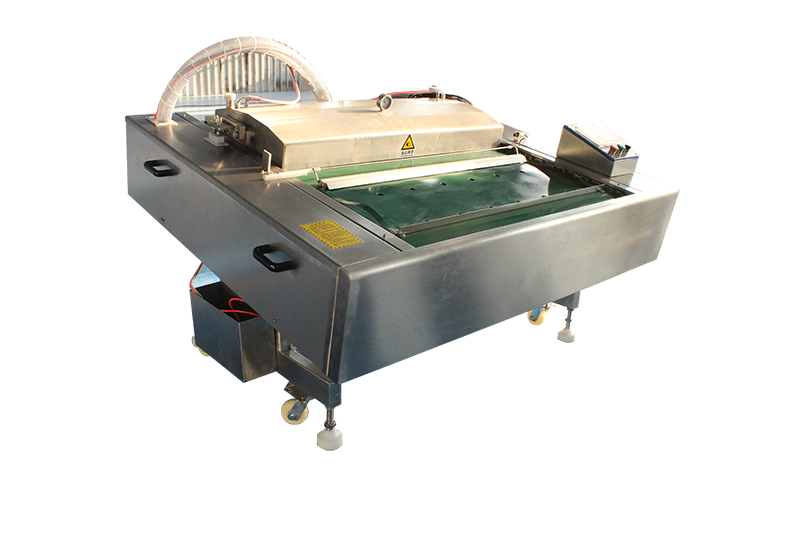 Structure of rolling vacuum packaging machine