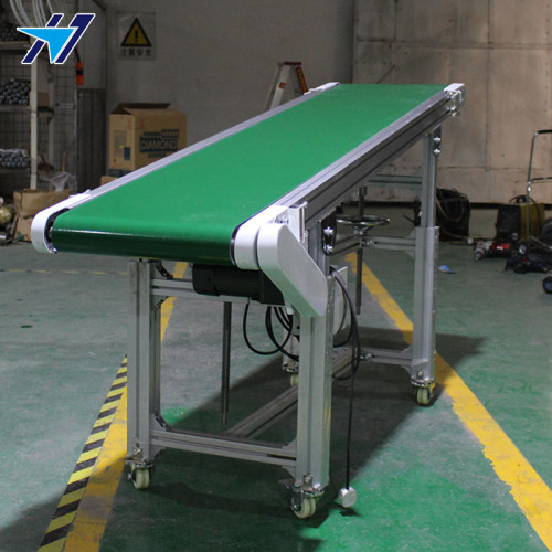 Adjustable belt climbing conveyor