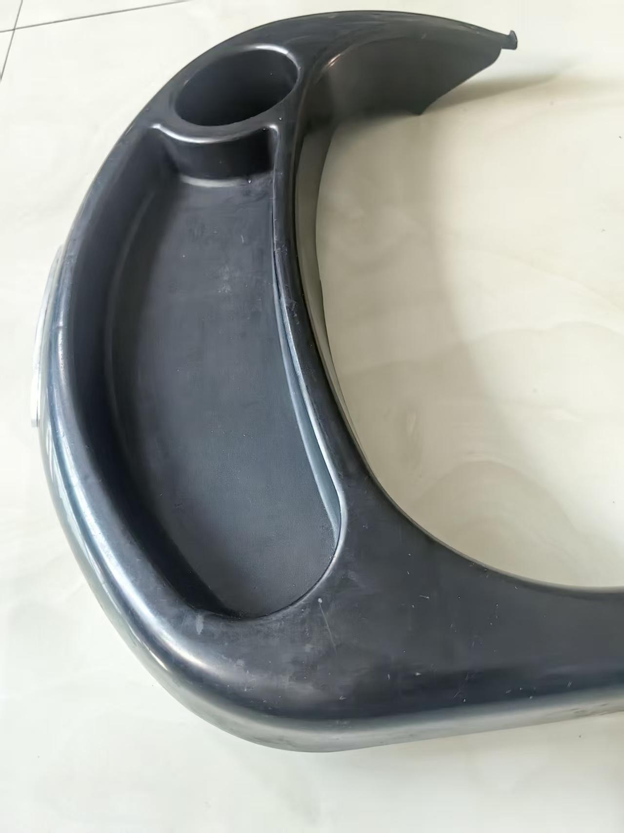 injection molding frame (13)