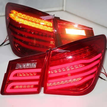 Feu arrière rouge WH V2 pour Chevrolet Cruze